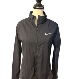 Nike Women's Dri Fir Shield Jacket in Black and Gray Sz Small